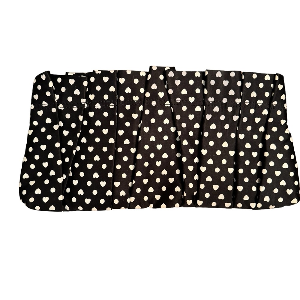 Express fabric clutch, pleated, black with white hearts